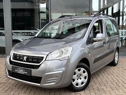 Grijs Gebruikt 2017 Peugeot TePee Active MPV | € 9.950