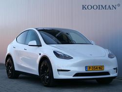 Wit, metallic lak Gebruikt 2022 Tesla Model Y Long Range AWD SUV | € 36.450 (Goede deal)