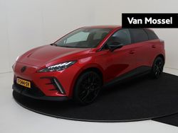 Rood Gebruikt 2023 MG MG4 EV Luxury Hatchback | € 22.995 (Eerlijke prijs)