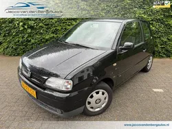 Zwart Gebruikt 2000 Seat Arosa Stella Hatchback | € 950 (Eerlijke prijs)