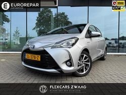 Grijs Gebruikt 2018 Toyota Yaris Hybrid Premium Hatchback | € 17.690 (Eerlijke prijs)
