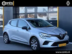 Grijs Gebruikt 2023 Renault Clio V Equilibre Hatchback | € 15.750 (Goede deal)
