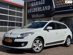 Wit Gebruikt 2013 Renault Mégane GrandTour Expression Stationwagen | € 2.900 (Goede deal)
