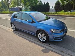 Blauw Gebruikt 2016 VW Golf VII Highline Sedan | € 13.499 (Goede deal)