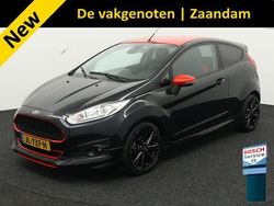 Zwart Gebruikt 2016 Ford Fiesta Hatchback | € 7.250 (Duur)