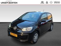 Zwart Gebruikt 2017 VW up! Move Hatchback | € 6.444 (Super prijs)
