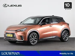 Bruin, metallic lak Gebruikt 2025 Lexus LBX SUV | € 48.280 (Duur)
