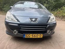 Grijs Gebruikt 2009 Peugeot 307 CC Cabriolet | € 2.650 (Goede deal)