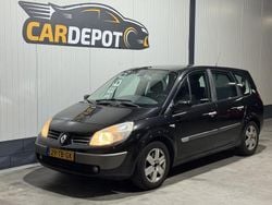 Zwart Gebruikt 2006 Renault Grand Scénic II Luxe MPV | € 2.199