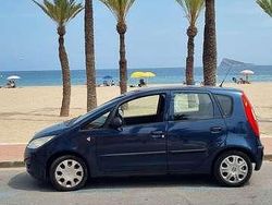 Blauw Gebruikt 2005 Mitsubishi Colt Invite Stationwagen | € 1.150
