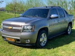 Brons Gebruikt 2009 Chevrolet Avalanche Van | € 9.500