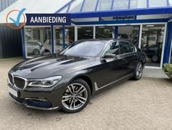 Bruin Gebruikt 2016 BMW 730 Executive Sedan | € 32.950 (Iets duurder)