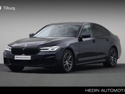Zwart Gebruikt 2021 BMW 530e Executive Sedan | € 41.880 (Eerlijke prijs)