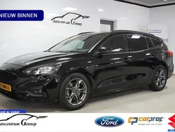 Zwart Gebruikt 2019 Ford Focus ST-Line Stationwagen | € 18.400 (Super prijs)