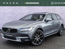 Grijs Gebruikt 2017 Volvo V90 CC Pro Stationwagen | € 33.694