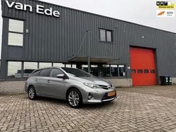 Grijs (metallic) Gebruikt 2013 Toyota Auris Touring Sports Stationwagen | € 10.950 (Eerlijke prijs)