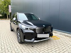 Zwart (metallic) Gebruikt 2024 BMW iX1 SUV | € 38.500