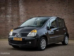 Zwart Gebruikt 2005 Renault Modus Authentique MPV | € 1.390 (Eerlijke prijs)