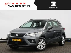 Grijs Gebruikt 2017 Seat Arona Style SUV | € 13.800 (Eerlijke prijs)