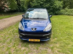 Blauw Gebruikt 2006 Peugeot 1007 Hatchback | € 1.750 (Eerlijke prijs)