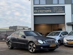 Blauw Gebruikt 2004 Mercedes E200 Classic Sedan | € 3.950 (Goede deal)