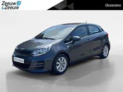 Grijs Gebruikt 2016 Kia Rio Hatchback | € 9.845 (Iets duurder)