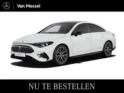 Wit Nieuw 2025 Mercedes CLA 250+ AMG line Sedan | € 58.979