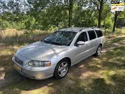 Grijs Gebruikt 2007 Volvo V70 Stationwagen | € 2.850 (Goede deal)