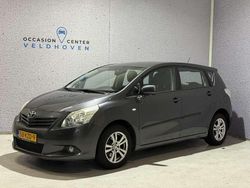 Grijs Gebruikt 2010 Toyota Verso MPV | € 5.750 (Goede deal)