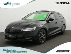 Zwart Gebruikt 2022 Skoda Octavia SportLine Stationwagen | € 32.900 (Eerlijke prijs)
