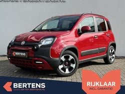 Rood Gebruikt 2024 Fiat Grande Panda Cross Hatchback | € 17.895