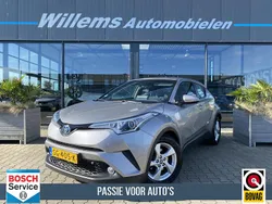 Grijs Gebruikt 2018 Toyota C-HR Active SUV | € 16.950 (Eerlijke prijs)