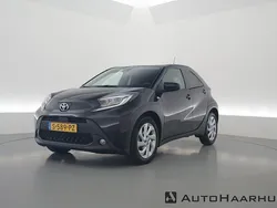 Zwart Gebruikt 2023 Toyota Aygo Hatchback | € 16.450 (Eerlijke prijs)
