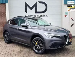 Grijs, metallic lak Gebruikt 2017 Alfa Romeo Stelvio SUV | € 24.950 (Eerlijke prijs)