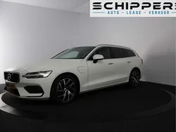 Wit Gebruikt 2020 Volvo V60 Inscription Stationwagen | € 30.900 (Super prijs)