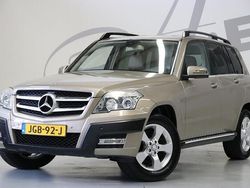 Geel Gebruikt 2009 Mercedes GLK300 SUV | € 19.950