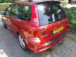 Rood Gebruikt 2003 Peugeot 206 Stationwagen | € 1.000 (Goede deal)