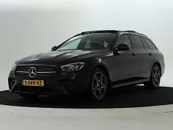 Obsidiaanzwart metallic Gebruikt 2022 Mercedes 300 Stationwagen | € 43.950 (Duur)