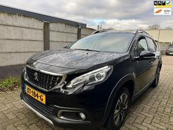 Zwart Gebruikt 2019 Peugeot 2008 Allure SUV | € 10.899 (Goede deal)
