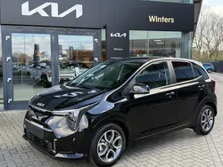 Zwart, metallic lak Nieuw 2025 Kia Picanto 2 Hatchback | € 21.627 (Eerlijke prijs)