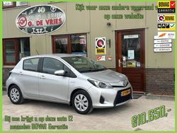 Grijs Gebruikt 2012 Toyota Yaris Hybrid Hatchback | € 10.650 (Eerlijke prijs)