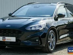 Zwart Gebruikt 2021 Ford Focus Business Edition Stationwagen | € 12.995 (Goede deal)