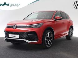 Rood Gebruikt 2024 VW Tiguan Business SUV | € 58.139