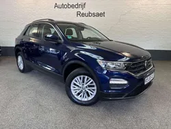 Blauw Gebruikt 2018 VW T-Roc Style SUV | € 15.995 (Eerlijke prijs)