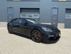 Zwart, metallic lak Gebruikt 2021 Porsche Panamera Sport Turismo Sedan | € 94.450 (Duur)