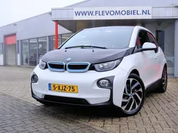Wit, metallic lak Gebruikt 2014 BMW i3 Hatchback | € 11.450 (Eerlijke prijs)
