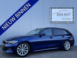 Blauw, metallic lak Gebruikt 2020 BMW 318 Executive Stationwagen | € 21.895 (Eerlijke prijs)