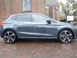 Blauw Gebruikt 2024 Seat Ibiza Business Hatchback | € 21.990 (Goede deal)