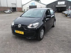 Zwart Gebruikt 2014 VW up! move up! Hatchback | € 5.500 (Goede deal)
