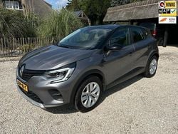 Grijs Gebruikt 2022 Renault Captur Business SUV | € 16.995 (Goede deal)